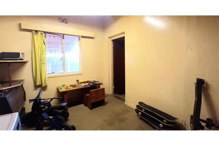 6 Bedroom Property for Sale in Ruyterwacht Western Cape